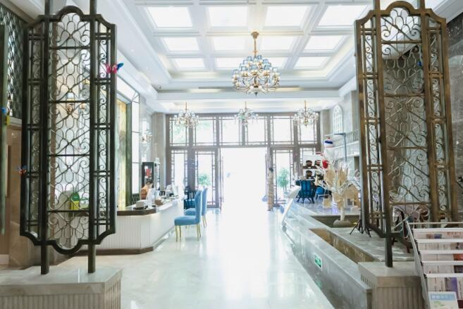 武汉江汉区养生会所_HEEJOO豪爵足道