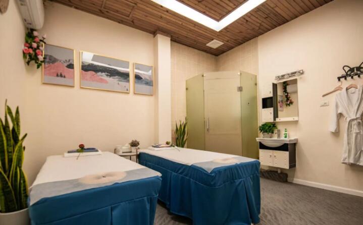 洪山区足疗洗浴会所_精品养生会所